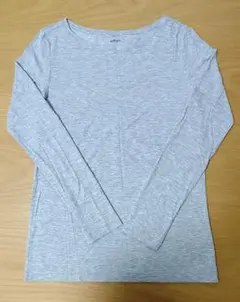ユニクロ　エアリズム　UVカットクルーネックＴ　長袖　シルクブレンド　グレー　M