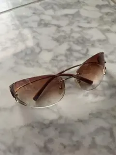 モデルマギー着用☆DITA BLUEBIRDブラウングラデーション サングラス モデルマギー着用☆DITA BLUEBIRDブラウングラデーション サングラス