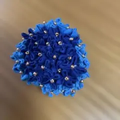 ハンドメイド つまみ細工ブローチ