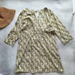 【CROCODILE】【クロコダイル】リバティ柄　花総柄　スキッパーシャツ　新品のサムネイル