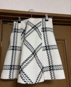 SNIDEL Sustainable ロービングチェックミニスカート アイボリー