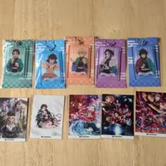 鬼滅の刃　ファミマコラボ　チャーム＆ステッカーコンプリート！