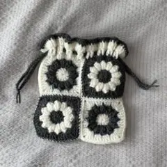 グラニースクエア　巾着ポーチ　グレー