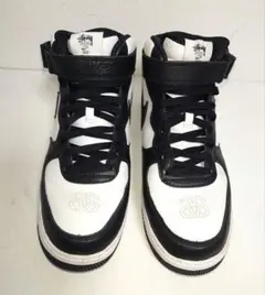 Item thumbnail for item 3ef4f9c6-f339-48b3-b578-737301c0e92b