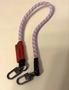 【新品】Topologieロープストラップ 8mm カラビナ付 アウトドアのサムネイル