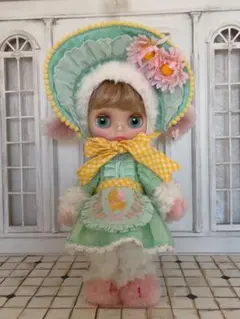 ブライスアウトフィット　着ぐるみ用ワンピース　（ミントグリーン、レース柄）