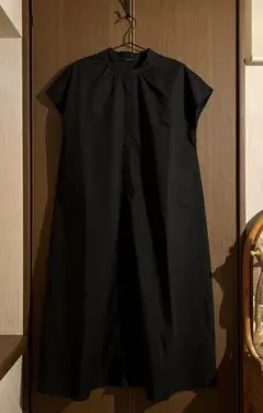 しまむら OFALO フレンチスリーブワンピース(ブラック)