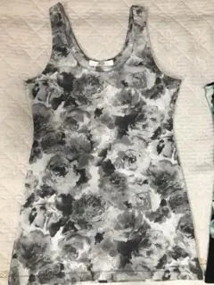 ☆*☆様 タンクトップ　アズールバイマウジー