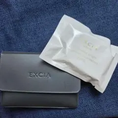 エクシア アンテリサンスブライトエマルジョンファンデーション