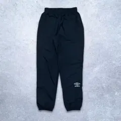 UMBRO ナイロントラックパンツ 裾ゴム　ウエストゴム　ピステパンツ