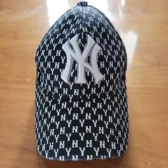 ニューヨーク・ヤンキース ベースボールキャップ 黒/白