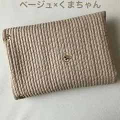 可愛いらしいくまの刺繍入りヌビ生地 ベージュ