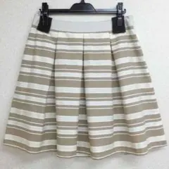 在庫一掃セール‼️UNTITLEDスカート  size 42