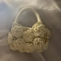 ハンドメイド 編み物 バック　ハンドバッグ　薔薇モチーフ