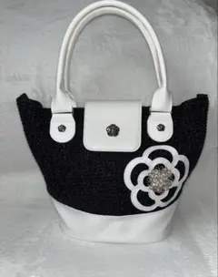 CLATHASクレイサス　バッグ 花モチーフ