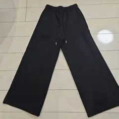 GU パフスウェットバギーパンツ　Sサイズ(丈短め)　新品　未使用