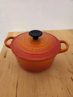 LE CREUSET 両手鍋 16cm 赤 - メルカリ