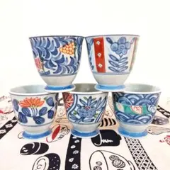 アゲハ様専用　有田焼の絵変わり湯呑み 有田焼 清秀窯 伊万里 花紋 お茶碗