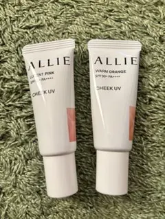 ALLIE アリィー クロノビューティカラーオンUVチーク01 02のサムネイル