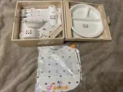 【新品未使用】赤ちゃんの城　エプロン付きプレートセット