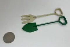 Item thumbnail for item 25bbf640-00e8-44d0-ad56-f2ef7451584d