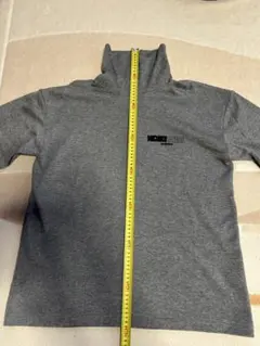 ハイネック グレー トレーナー Mサイズ