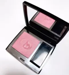 Dior スキンルージュブラッシュ212