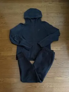 【国内正規品】NIKE ナイキテックフリース　セットアップ ブラック　旧モデル