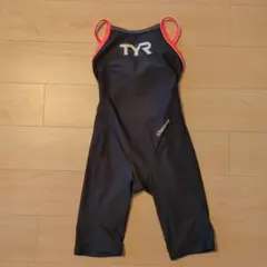 【新品未使用】TYR スポーツ用水着 Mサイズ