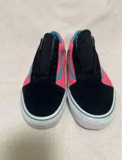 Item thumbnail for item 98ed6ba6-d76e-430c-93c4-afa3100a1e0e