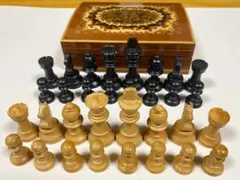 【希少】ドイツ製・木製ビンテージ・チェス駒（CHESS)