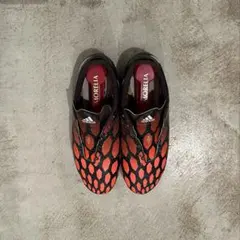 アディダス　プレデター　ミックス