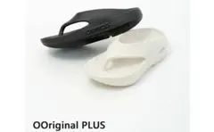 OOFOS OOriginal PLUS ブラック ビーチサンダルのサムネイル