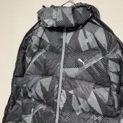 PUMA プーマ 総柄 ダウンジャケット Mサイズ フードジャケット 防寒着