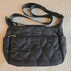 キルティングショルダーバッグ ／リズデイズ LIZDAYS