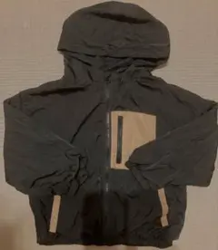 黒110薄手フード付きジャンパー
