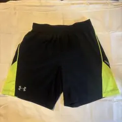 値下げ‼️アンダーアーマーハーフパンツユニセックス