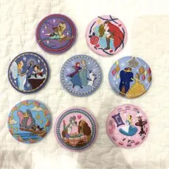 ディズニー　刺繍缶バッジ　8個セット