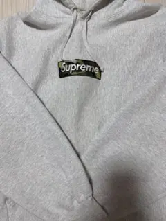 大特価‼️Supreme Box Logo Hooded Sweatshirtのサムネイル