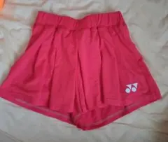 YONEX ピンク ショートパンツ S　スコート