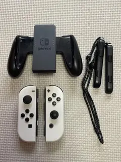 ニンテンドースイッチ ジョイコン　ホワイト　コントローラー Joy-Con