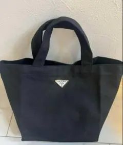 2025年最新】prada ノベルティ トートバッグの人気アイテム - メルカリ