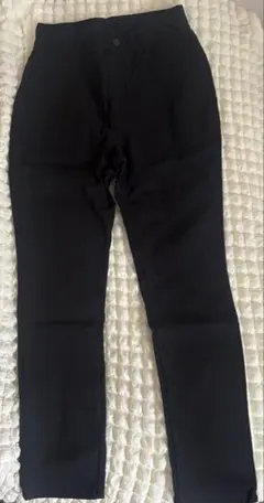 GU スーパーストレッチクロップドレギンスパンツ