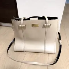 美品 ケイトスペード 2way トートバッグ シボ革 オフホワイト ロゴ入り 