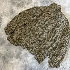 オリーブグリーン 花柄 長袖シャツ