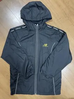 ニューバランス ウィンドブレーカー キッズ