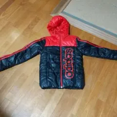 adidasジャンパー、