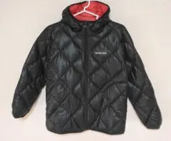 [美品]　リバーシブルダウンジャケット　キッズ130 黒赤　モンベル
