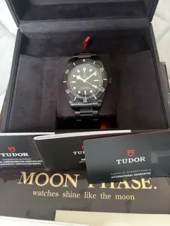 TUDOR ブラックベイ ダーク 自動巻き 腕時計のサムネイル