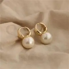 パールピアス ステンレス フック ピアス ゴールド シンプル　アクセサリー